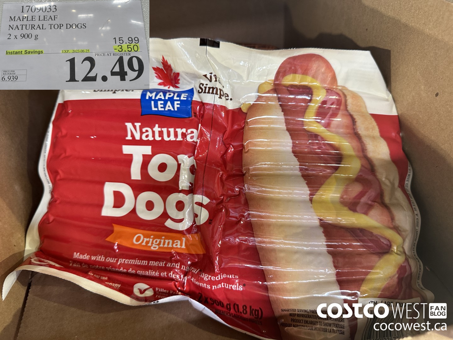 1709033 MAPLE LEAF NATURAL TOP DOGS 2 X 900 G ($3.50 INSTANT SAVINGS EXPIRES ON 2023-06-25) $12.49