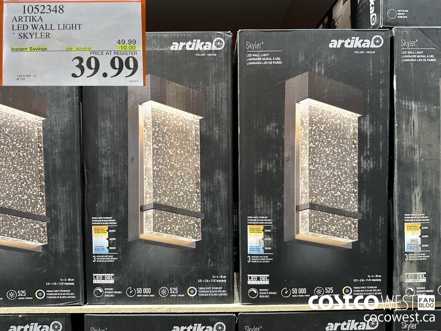 1052348 ARTIKA LED WALL LIGHT SKYLER ($10.00 INSTANT SAVINGS EXPIRES ON 2023-07-02) $39.99