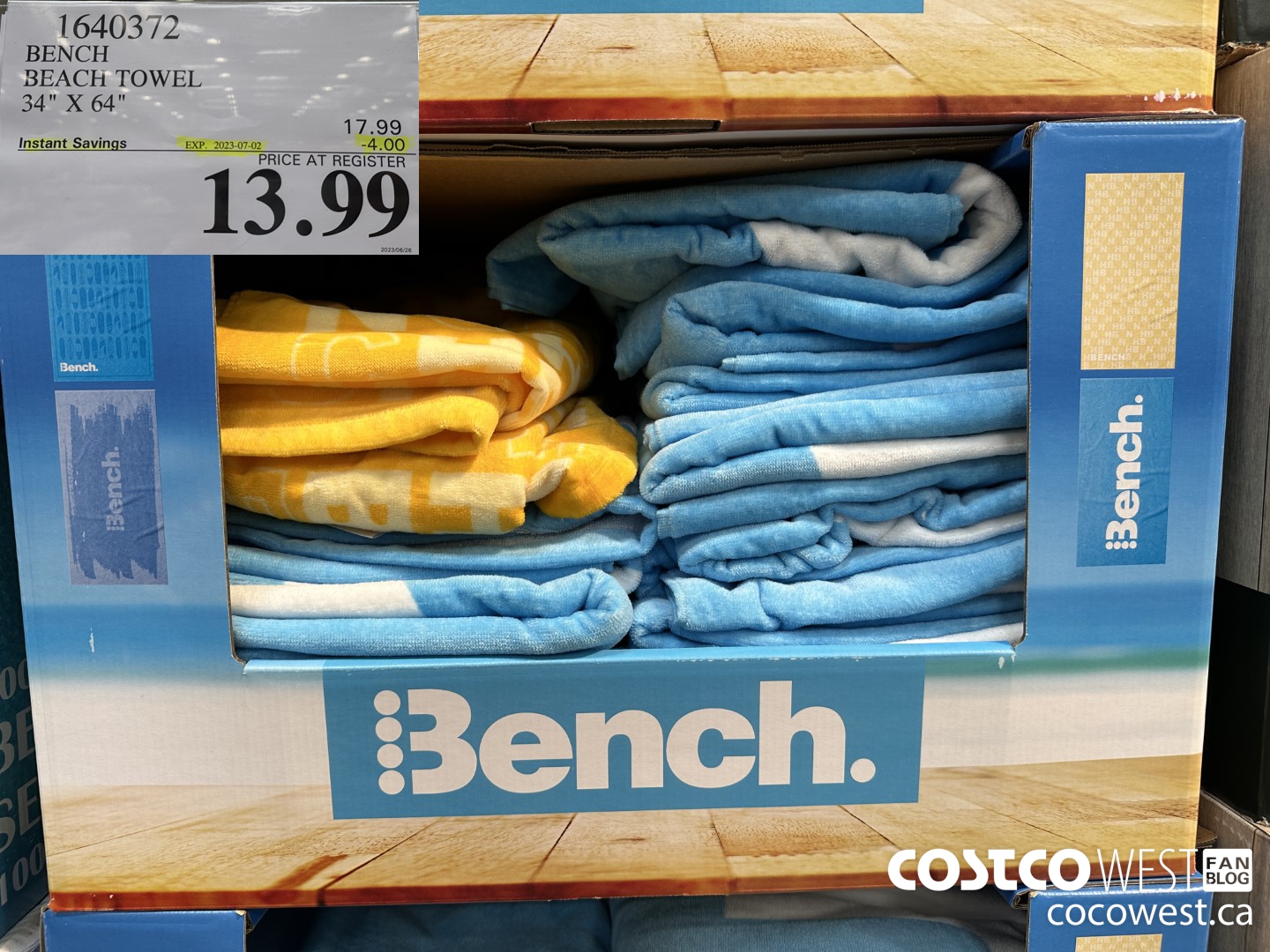 1640372 BENCH BEACH TOWEL 34