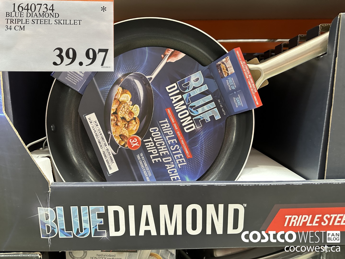 1640734 BLUE DIAMOND TRIPLE STEEL SKILLET 34 CM $39.97
