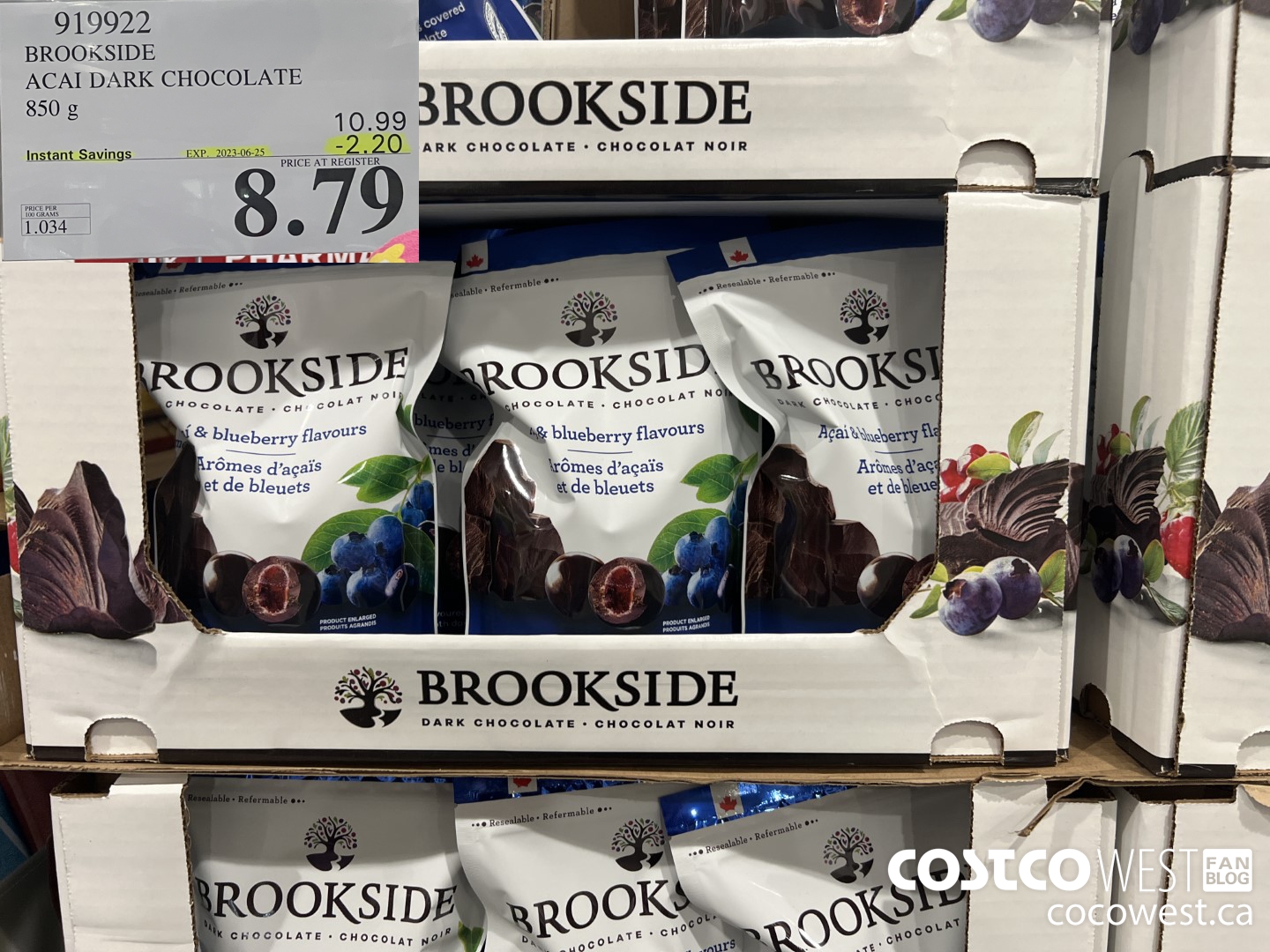 919922 BROOKSIDE ACAI DARK CHOCOLATE 850 g ($2.20 INSTANT SAVINGS EXPIRES ON 2023-06-25) $8.79