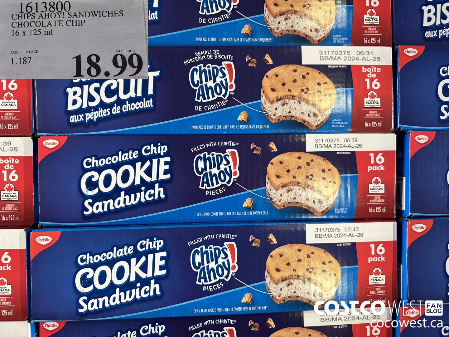 1613800 CHIPS AHOY! SANDWICHES CHOCOLATE CHIP 16 X 125ML $18.99