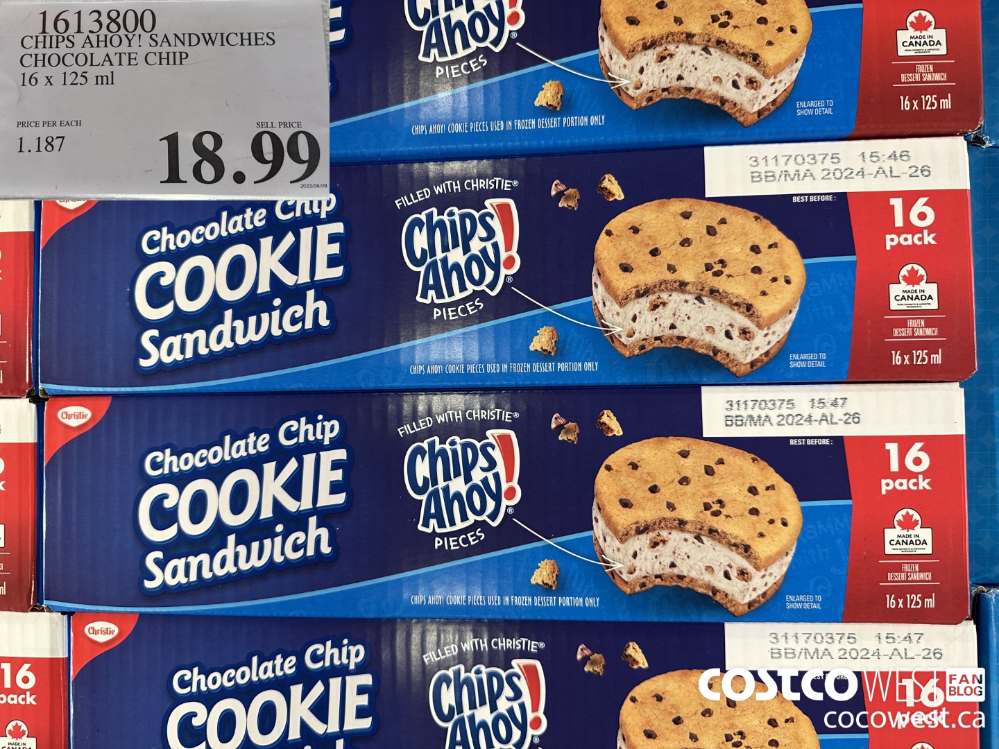 1613800 CHIPS AHOY! SANDWICHES CHOCOLATE CHIP 16 X 125ML $18.99