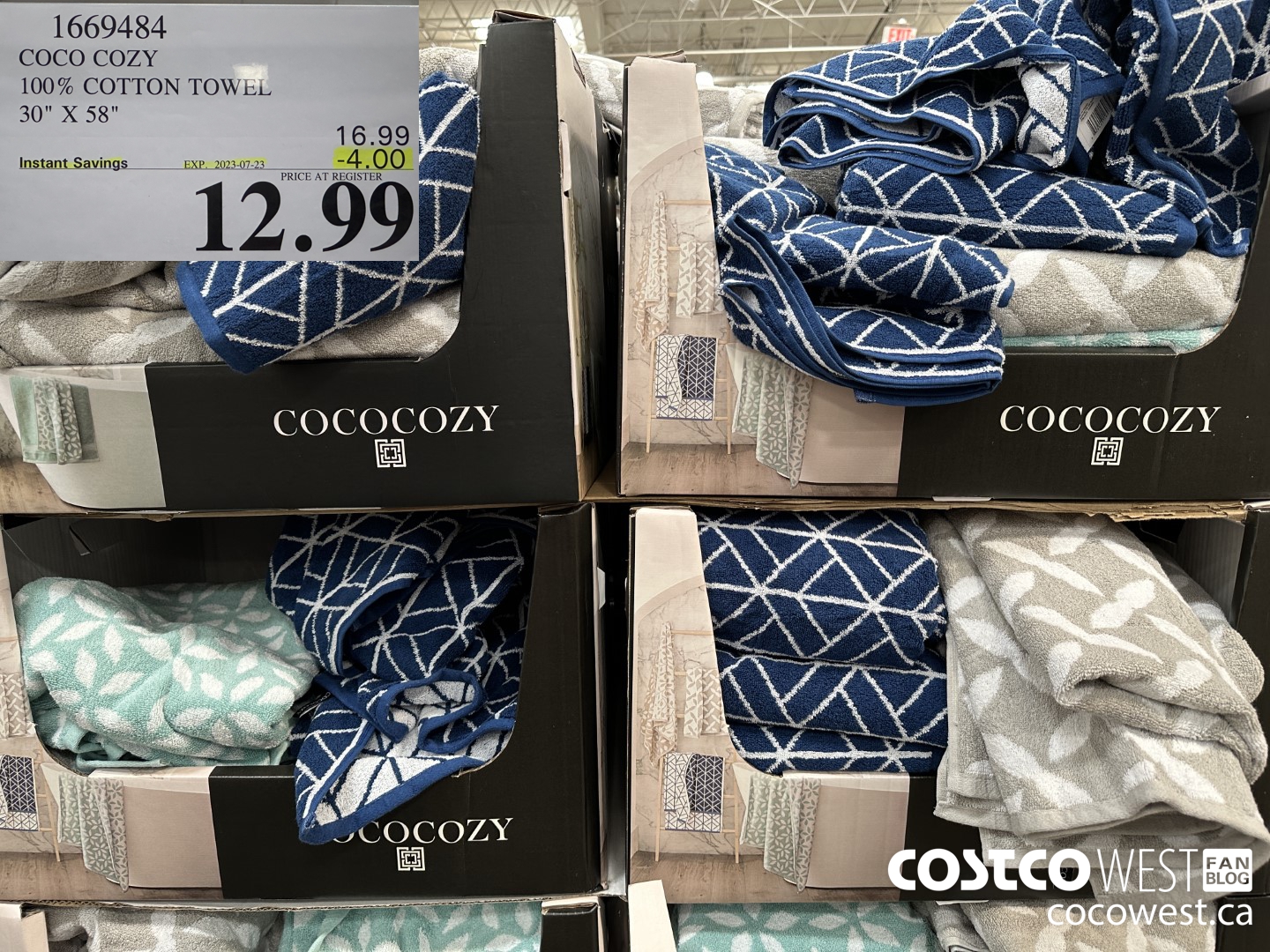 1669484 COCO COZY 100% COTTON TOWEL 30