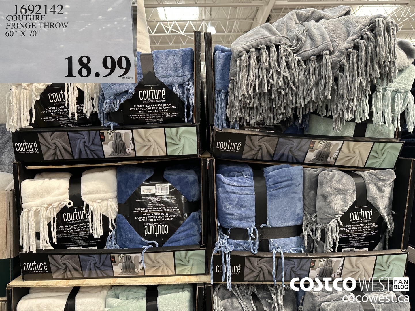 1692142 COUTURE FRINGE THROW 60