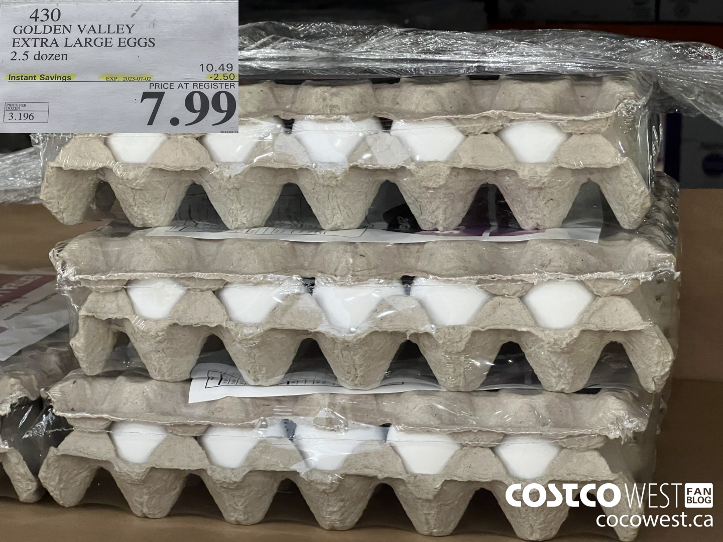 430 GOLDEN VALLEY EXTRA LARGE EGGS 2.5 dozen ($2.50 INSTANT SAVINGS EXPIRES ON 2023-07-02) $7.99