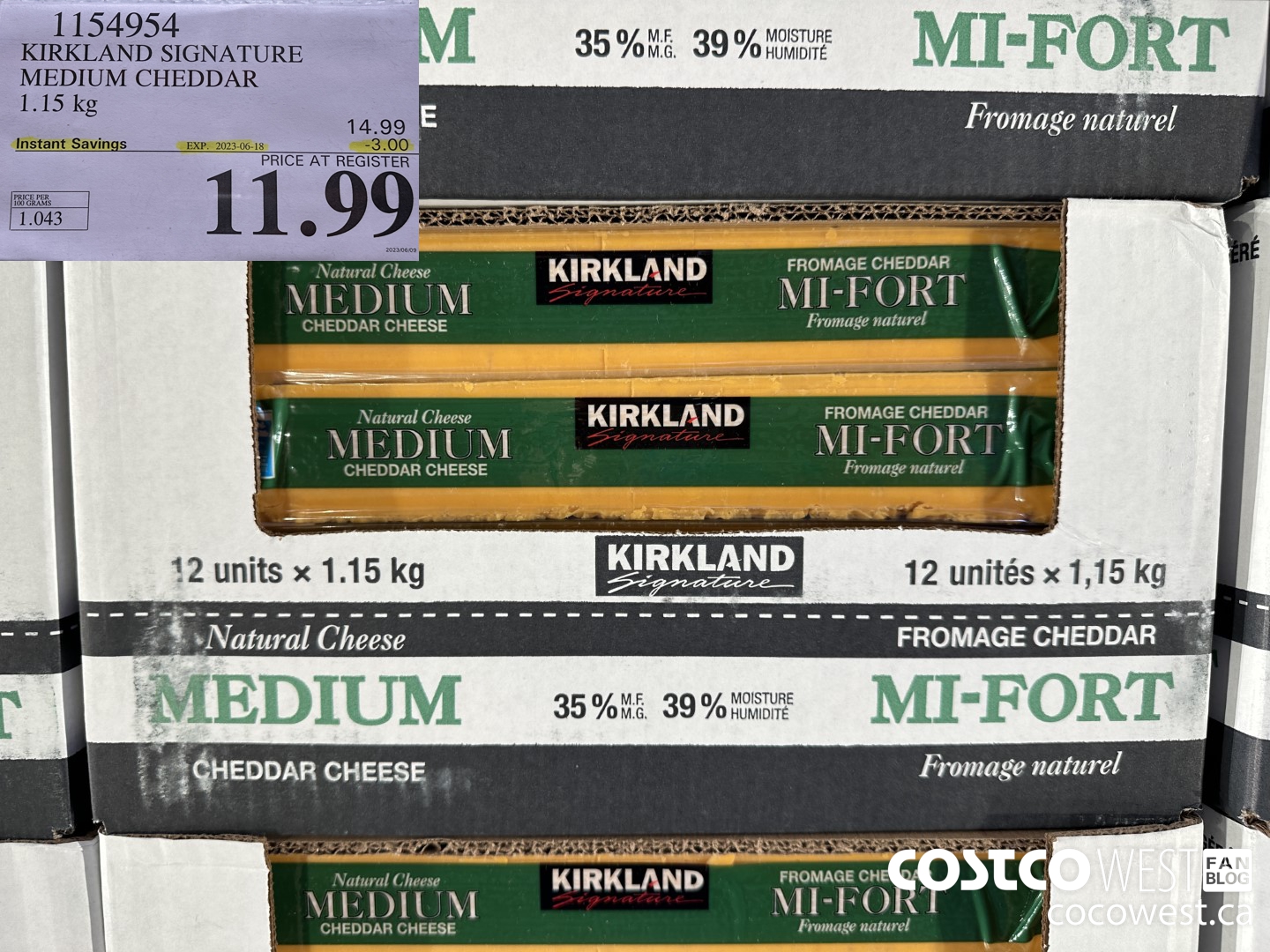 1154954 KIRKLAND SIGNATURE MEDIUM CHEDDAR 1.15 KG ($3.00 INSTANT SAVINGS EXPIRES ON 2023-06-18) $11.99