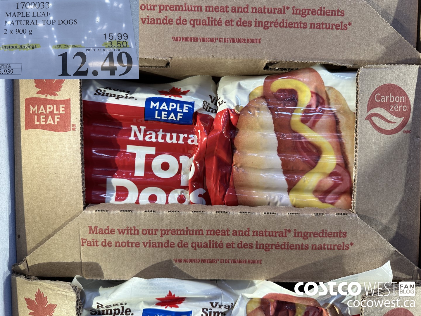 1709033 MAPLE LEAF NATURAL TOP DOGS 2 X 900 G ($3.50 INSTANT SAVINGS EXPIRES ON 2023-06-25) $12.49