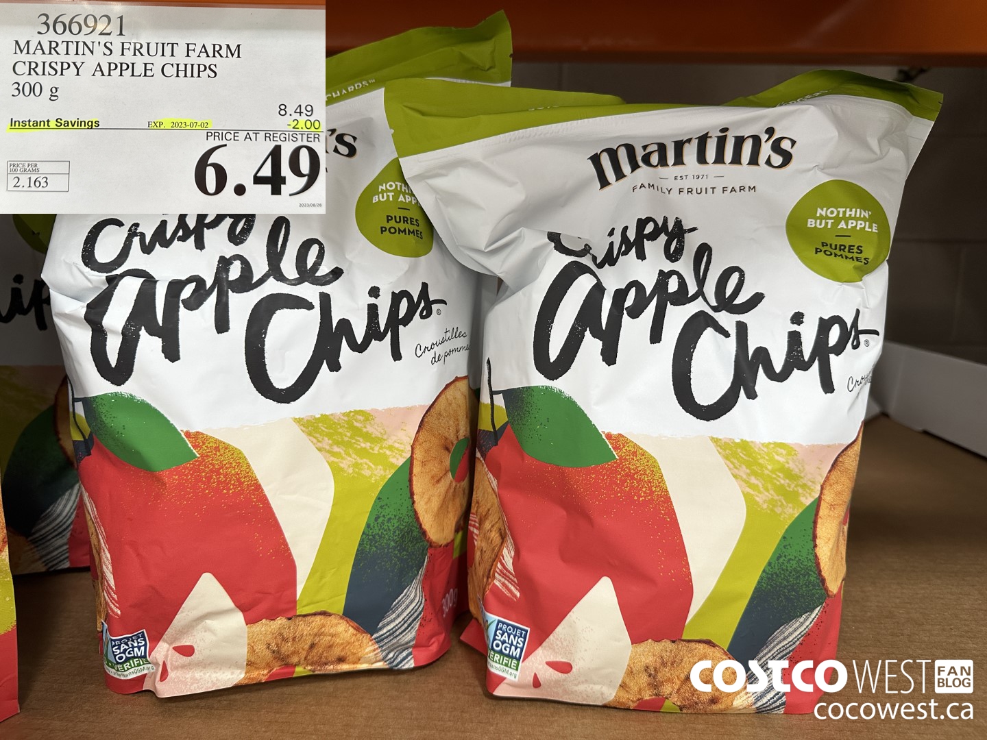 366921 MARTIN'S FRUIT FARM CRISPY APPLE CHIPS 300 g ($2.00 INSTANT SAVINGS EXPIRES ON 2023-07-02) $6.49