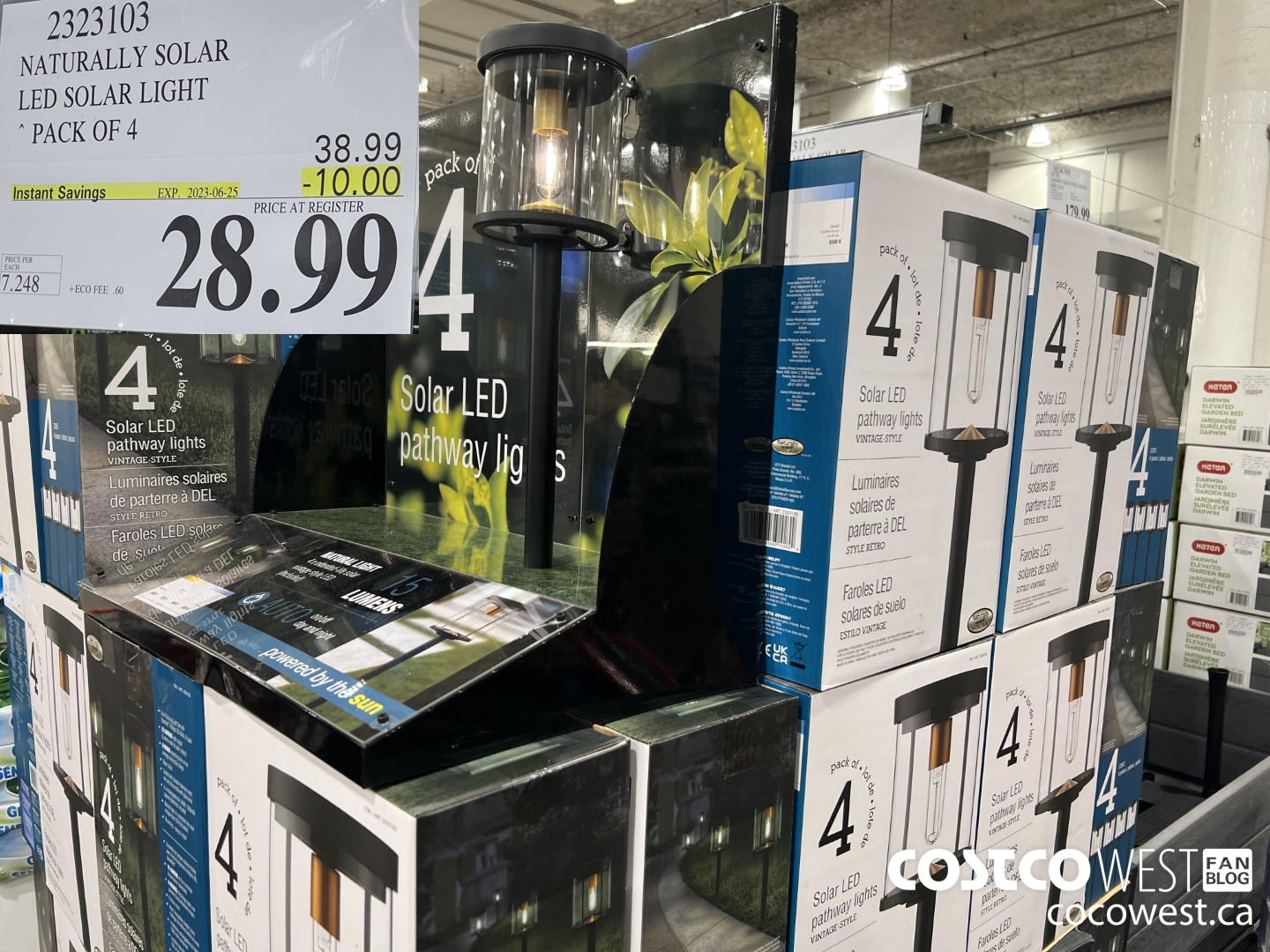 2323103 NATURALLY SOLAR LEG SOLAR LIGHT PACK OF 4 ($10.00 INSTANT SAVINGS EXPIRES ON 2023-06-25) $28.99