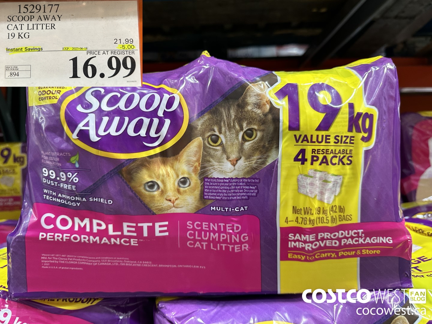 1529177 SCOOP AWAY CAT LITTER 19 KG ($5.00 INSTANT SAVINGS EXPIRES ON 2023-06-18) $16.99