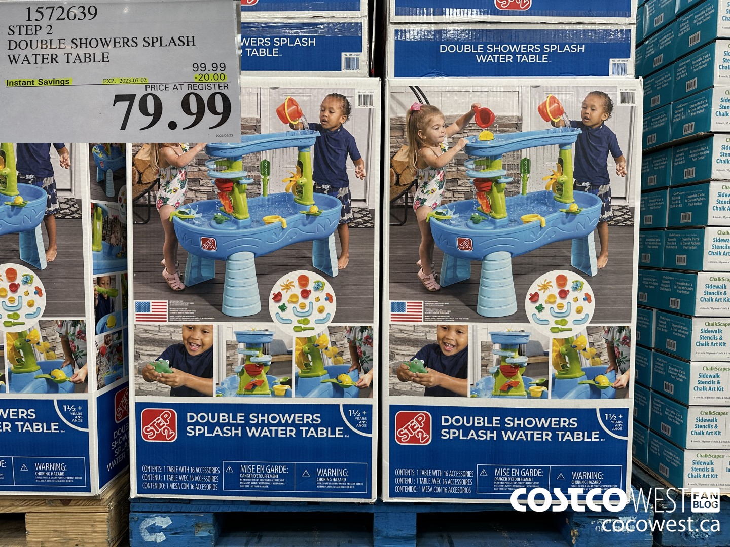 1572639 STEP 2 DOUBLE SHOWERS SPLASH WATER TABLE ($20.00 INSTANT SAVINGS EXPIRES ON 2023-07-02) $79.99