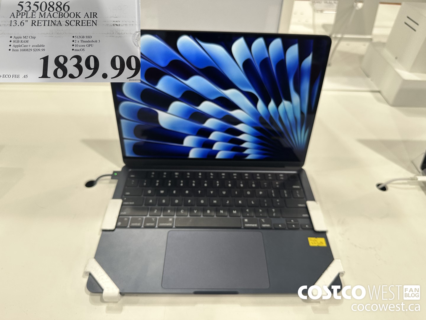 5350886 APPLE MACBOOK AIR 13.6