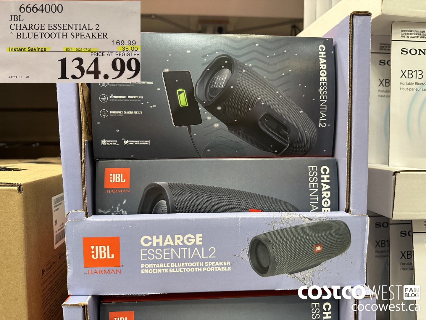 6664000 JBL CHARGE ESSENTIAL 2 BLUETOOTH SPEAKER ($35.00 INSTANT SAVINGS EXPIRES ON 2023-07-23) $134.99