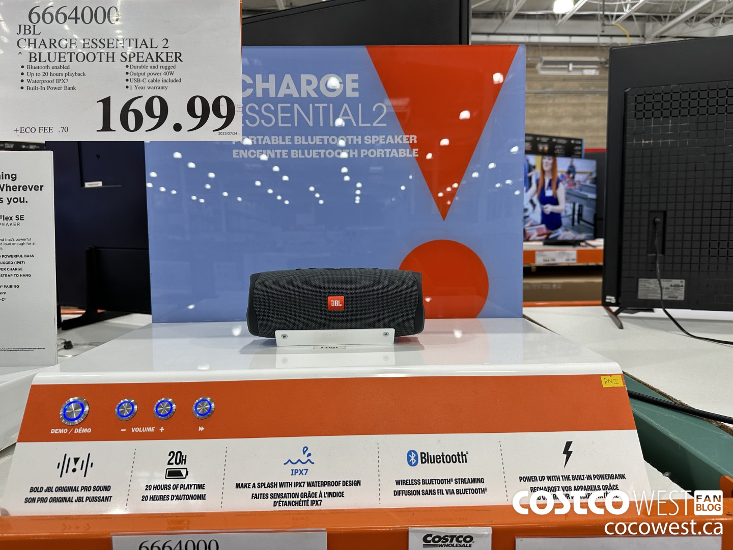 6664000 JBL CHARGE ESSENTIAL 2 BLUETOOTH SPEAKER $169.99