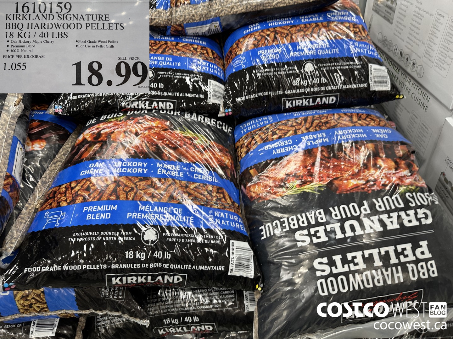 1610159 KIRKLAND SIGNATURE BBQ HARDWOOD PELLETS 18 KG / 40 LBS $18.99