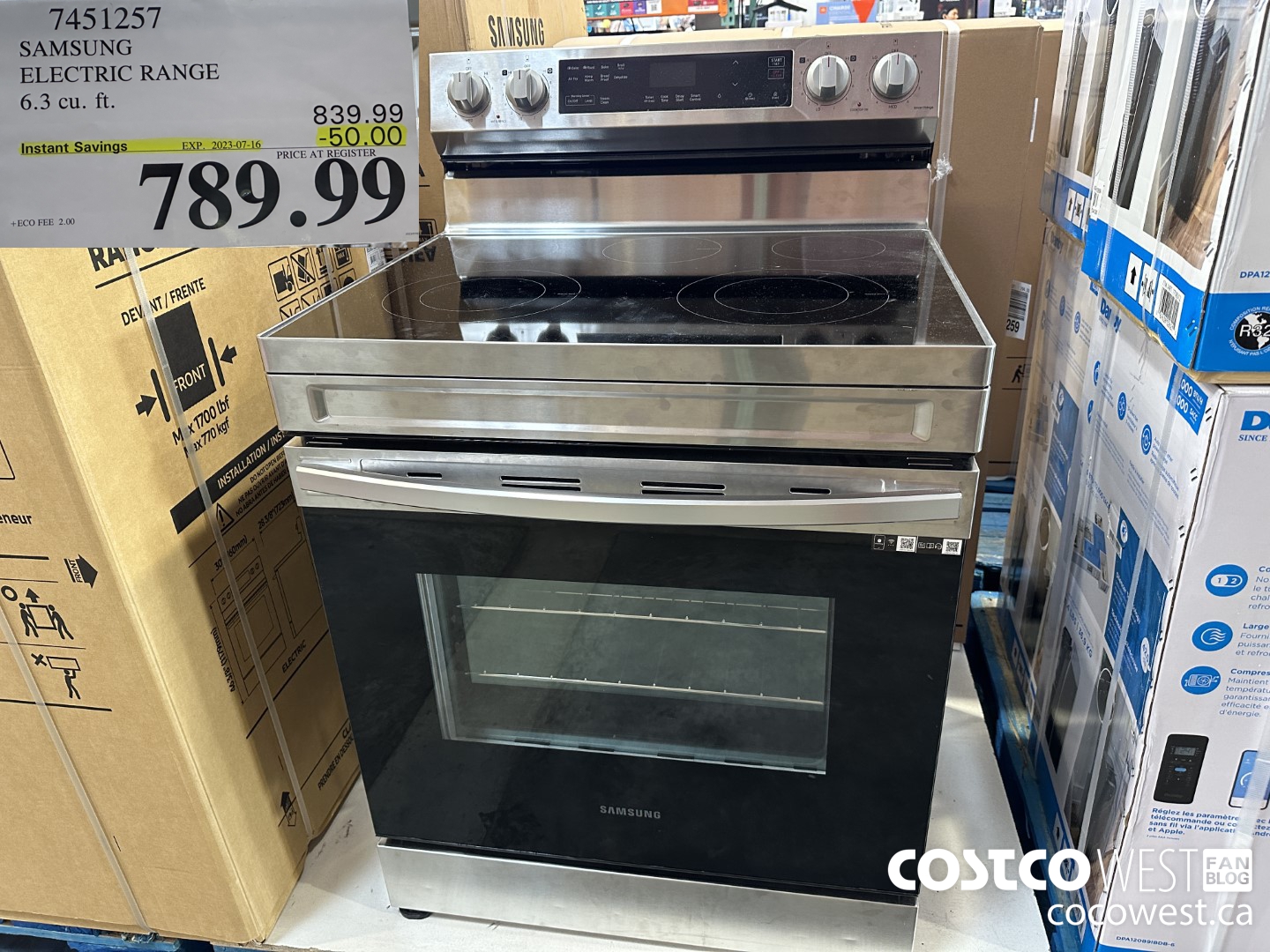 7451257 SAMSUNG ELECTRIC RANGE 6.3 cu. ft. ($50.00 INSTANT SAVINGS EXPIRES ON 2023-07-16) $789.99