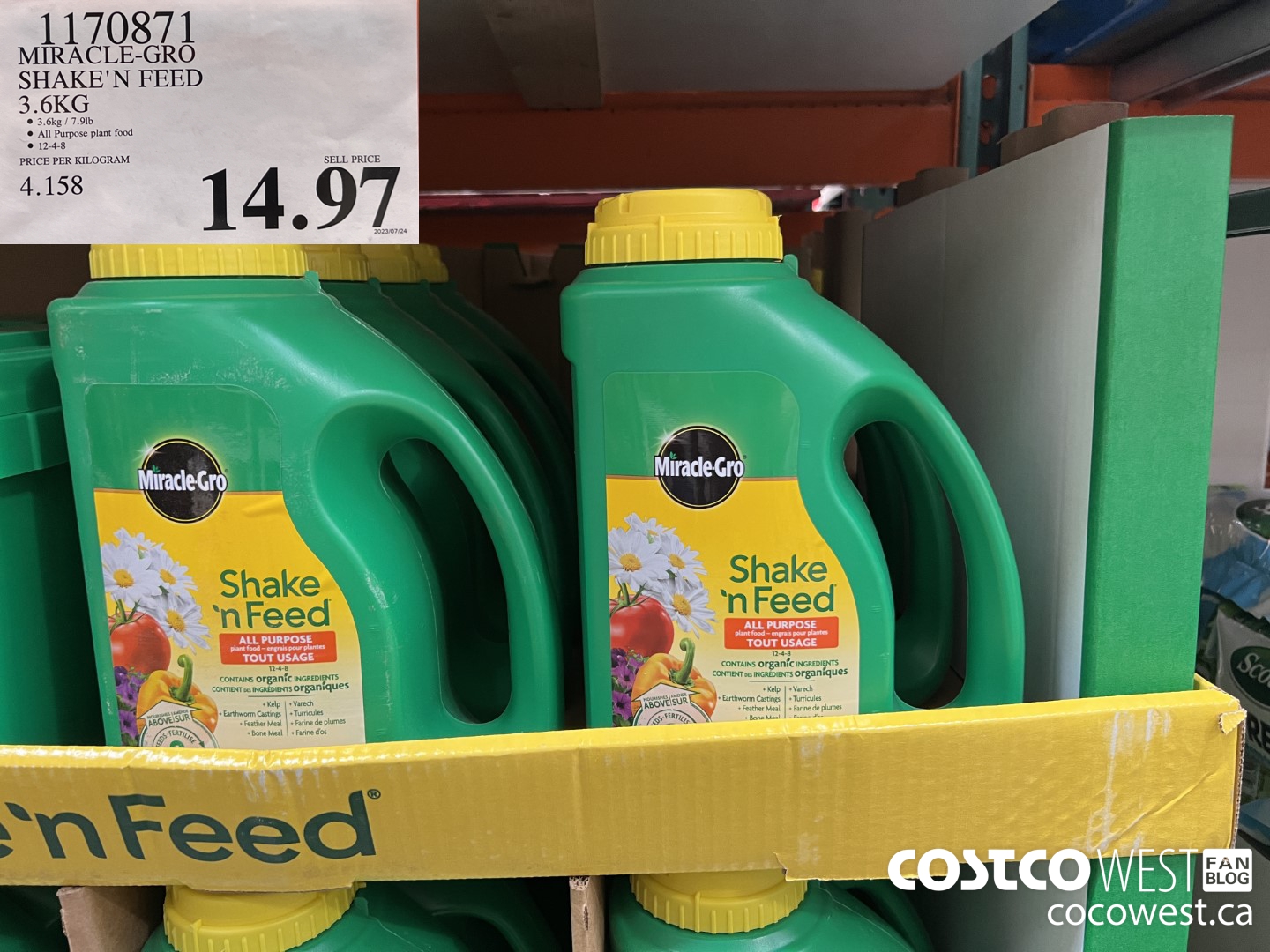 1170871 MIRACLE-GRO SHAKE'N FEED 3.6KG $14.97