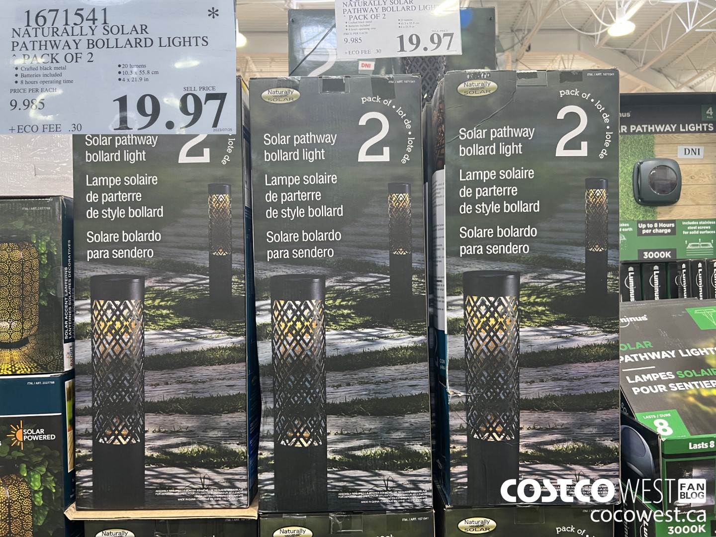 1671541 NATURALLY SOLAR PATHWAY BOLLARD LIGHTS PACK OF 2 $19.97