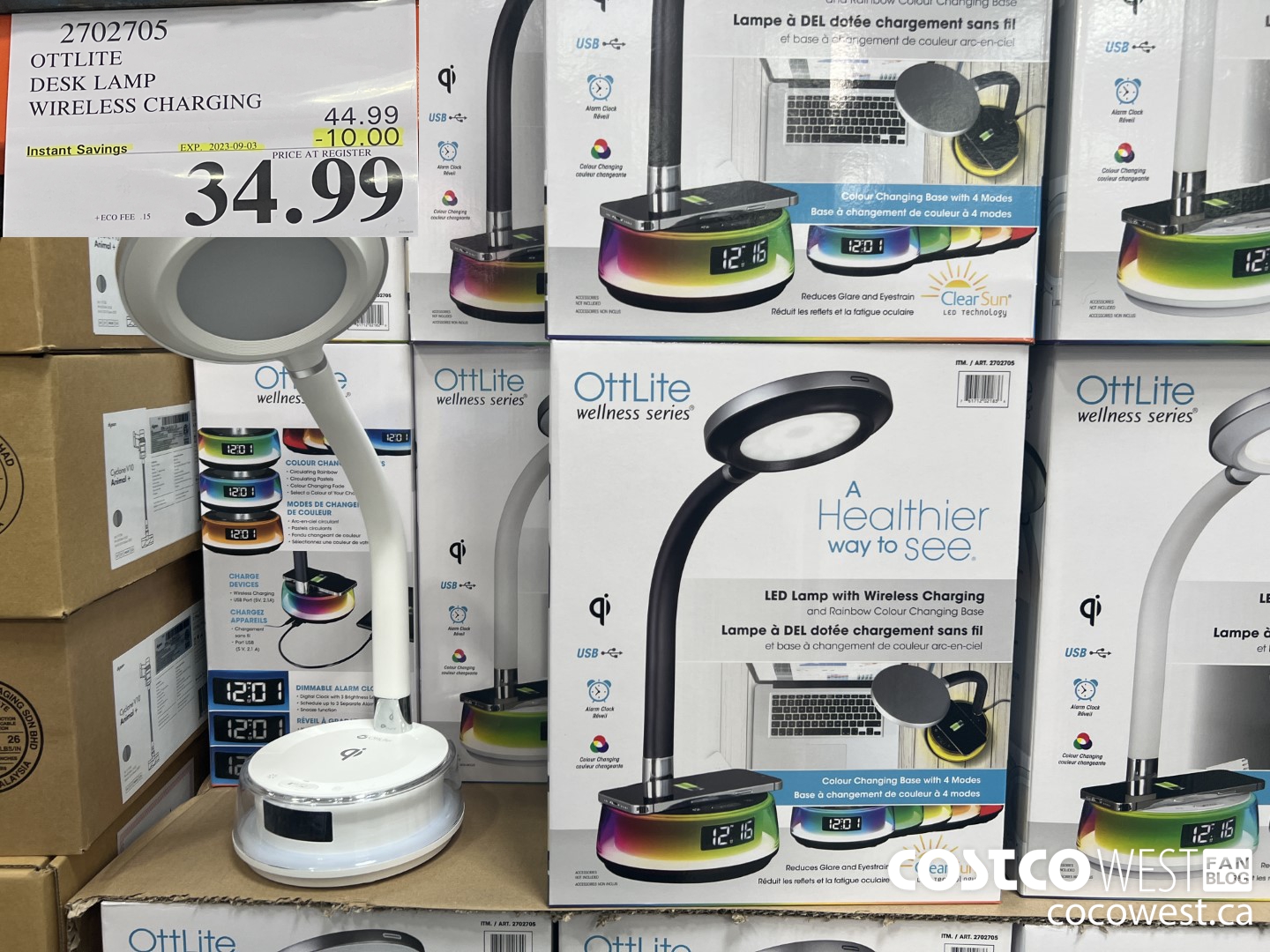 2702705 OTTLITE DESK LAMP WIRELESS CHARGING ($10.00 INSTANT SAVINGS EXPIRES ON 2023-09-03) $34.99