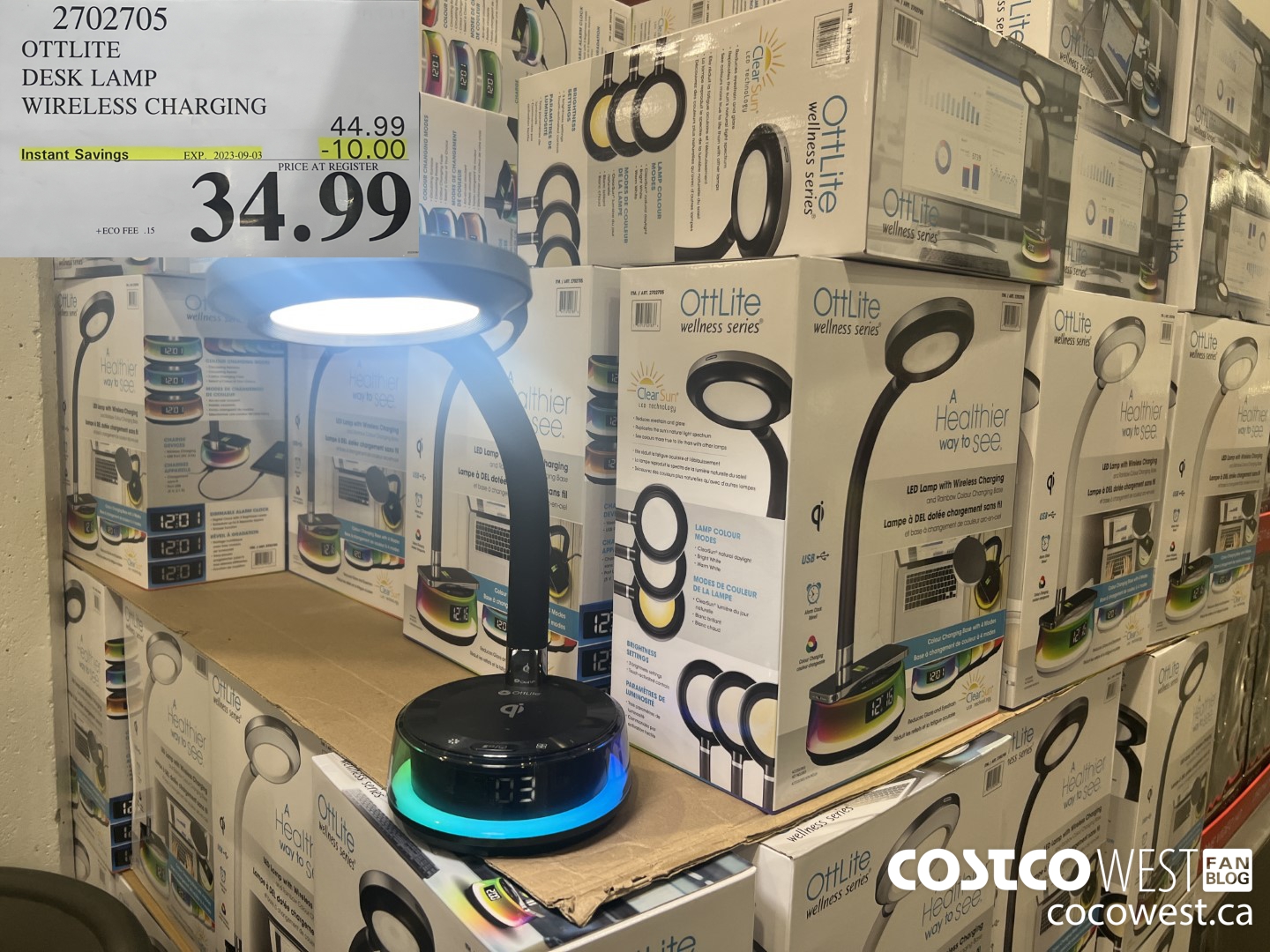 2702705 OTTLITE DESK LAMP WIRELESS CHARGING ($10.00 INSTANT SAVINGS EXPIRES ON 2023-09-03) $34.99
