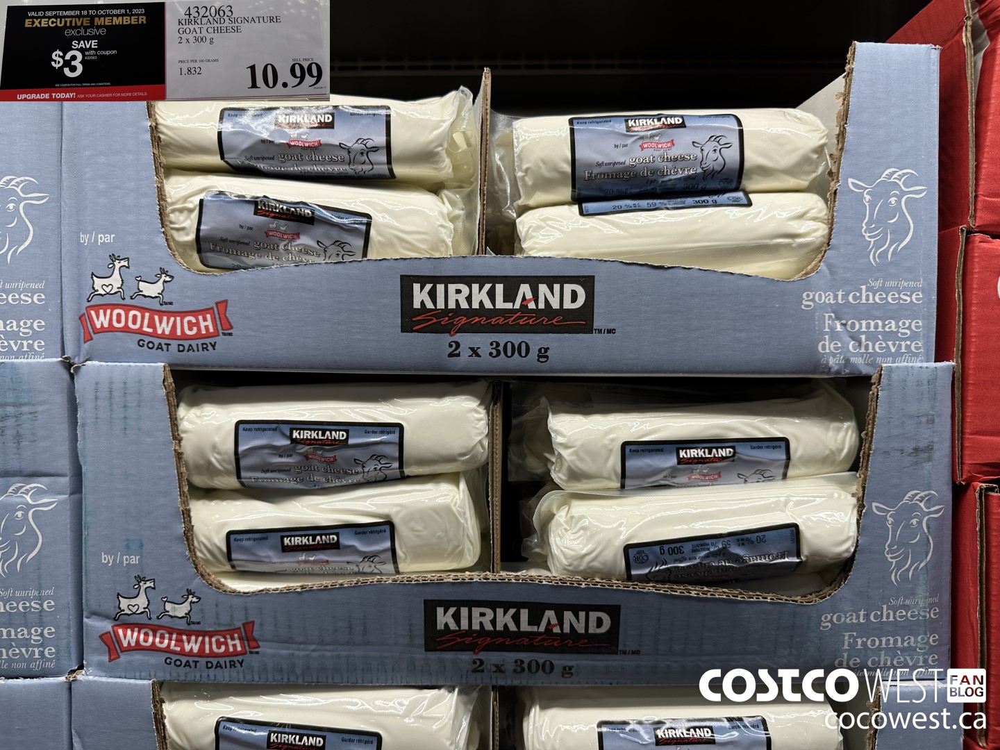 432063 KIRKLAND SIGNATURE GOAT CHEESE 2 x 300 g ($3.00 INSTANT SAVINGS EXPIRES ON 2023-10-01) $7.99