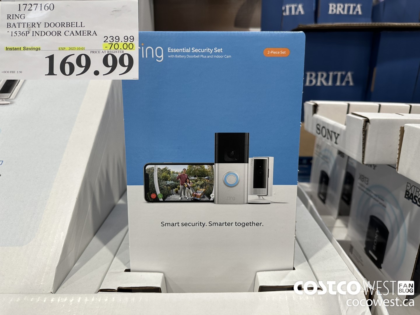 1727160 RING BATTERY DOORBELL 1536P INDOOR CAMERA ($70.00 INSTANT SAVINGS EXPIRES ON 2023-10-01) $169.99