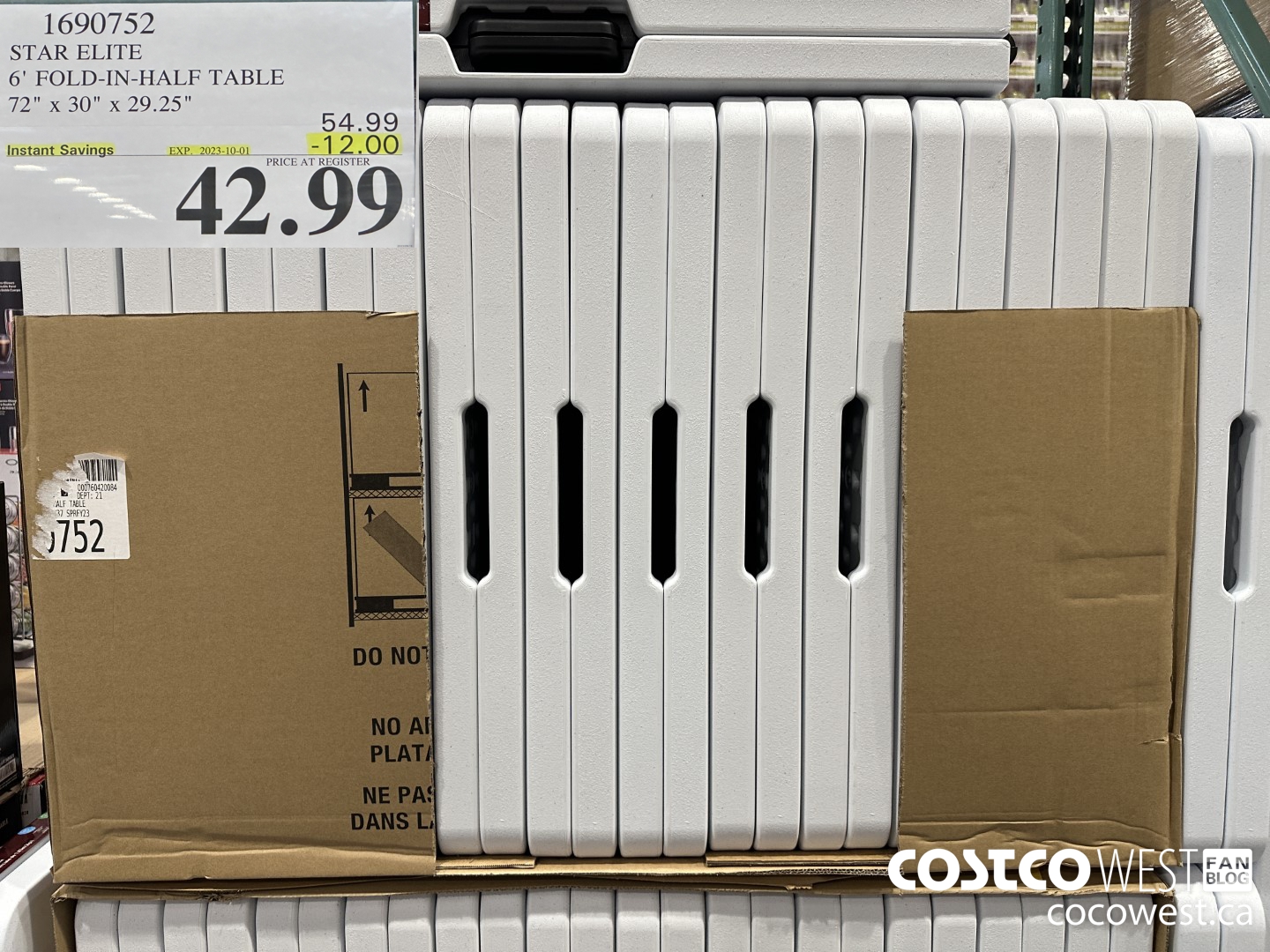 1690752 STAR ELITE 6' FOLD-IN-HALF TABLE 72