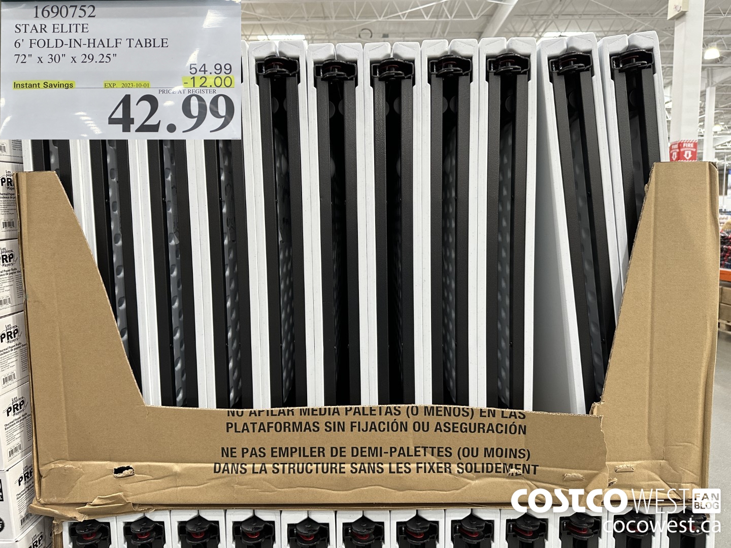 1690752 STAR ELITE 6' FOLD-IN-HALF TABLE 72