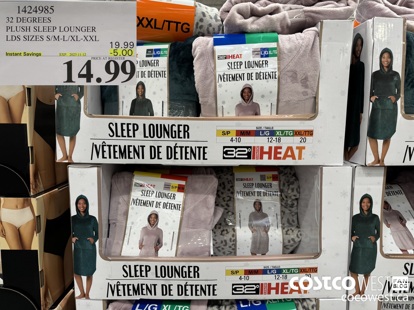 1424985 32 DEGREES PLUSH HOODED LOUNGER LADIES SIZES S/M-L/XL-XXL ($5.00 INSTANT SAVINGS EXPIRES ON 2023-11-12) $14.99