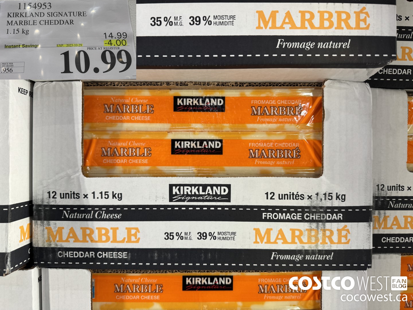 1154953 KIRKLAND SIGNATURE MARBLE CHEDDAR 1.15 KG ($4.00 INSTANT SAVINGS EXPIRES ON 2023-10-29) $10.99
