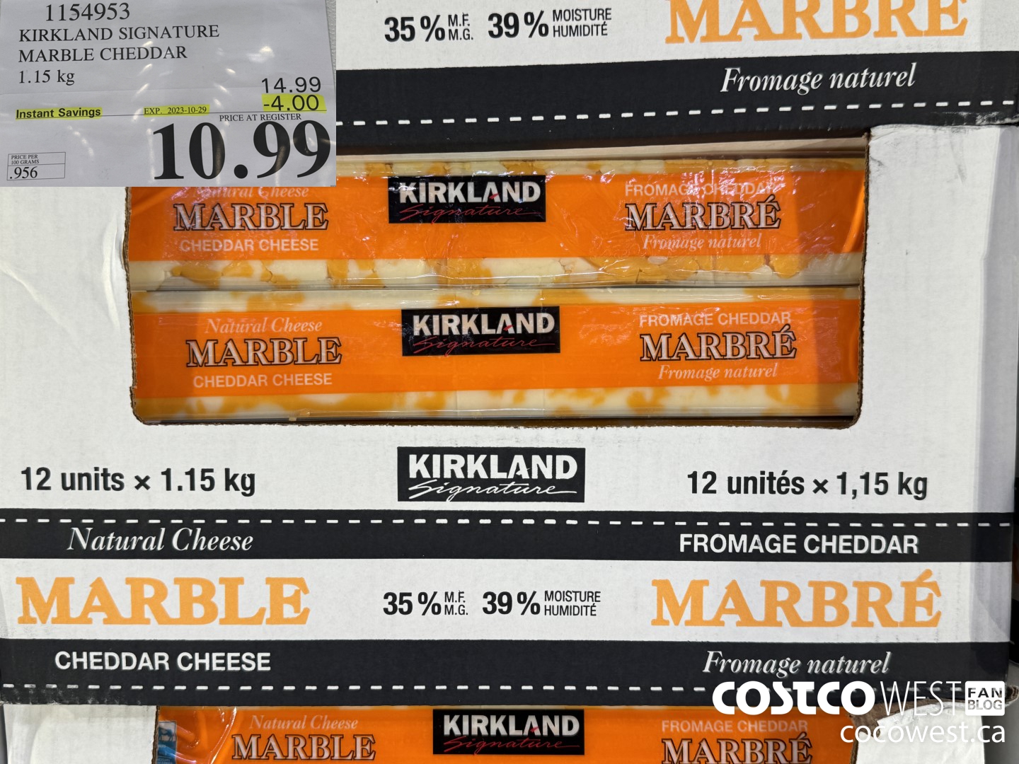 1154953 KIRKLAND SIGNATURE MARBLE CHEDDAR 1.15 KG ($4.00 INSTANT SAVINGS EXPIRES ON 2023-10-29) $10.99