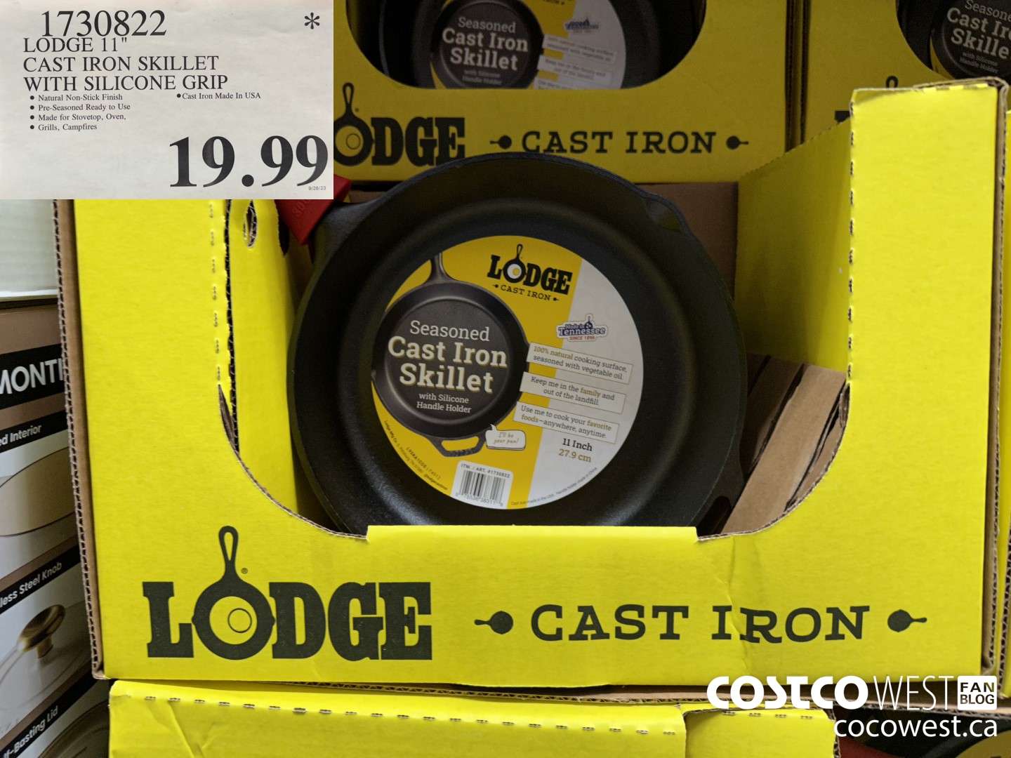 https://west.cocowest1.ca/2023/10/LODGE_11_CAST_IRON_SKILLET_WITH_SILICONE_GRIP_20231019_142156.jpg