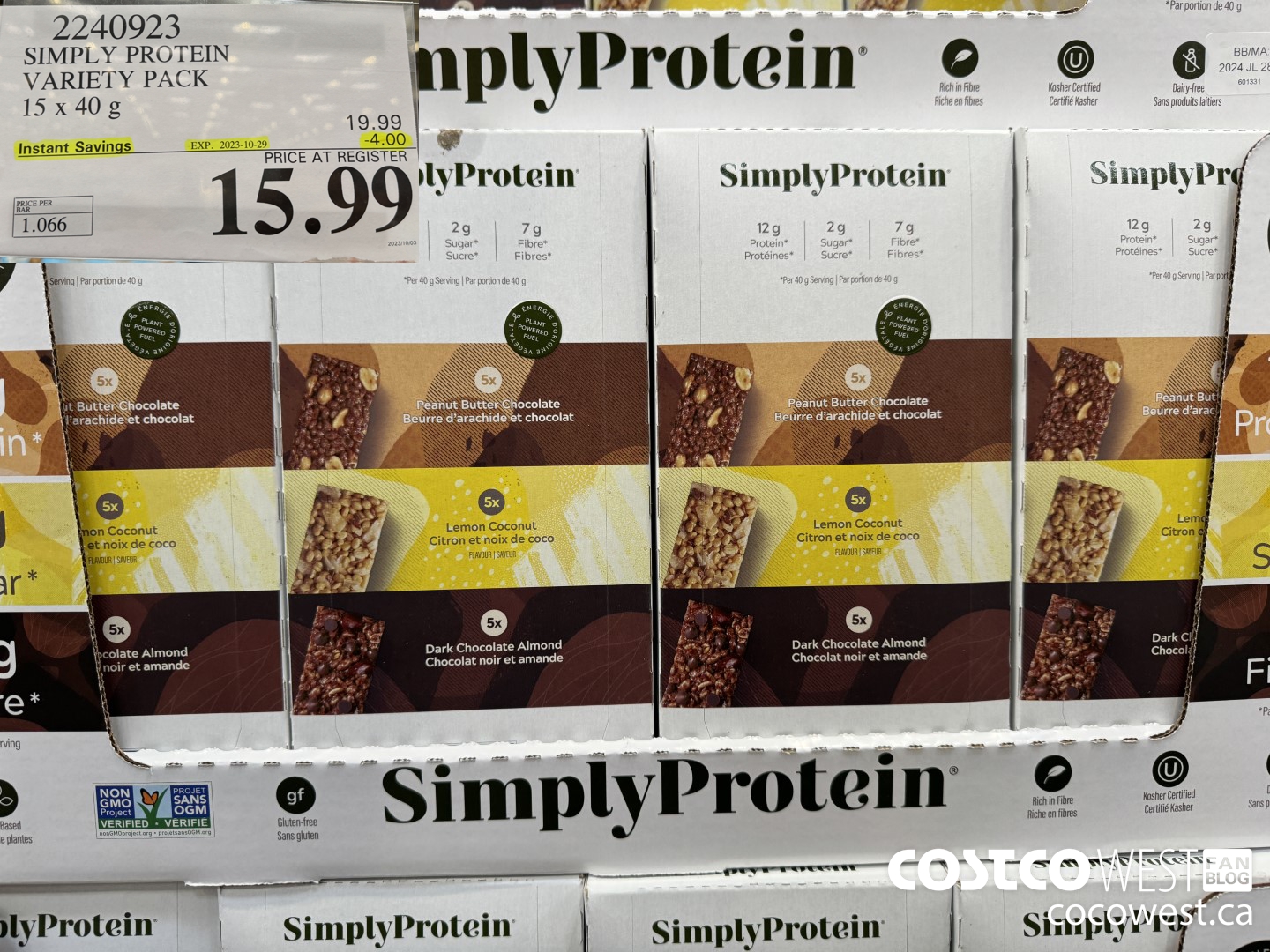 2240923 THE SIMPLY BAR PROTEIN BARS 15 x 40 g ($4.00 INSTANT SAVINGS EXPIRES ON 2023-10-29) $15.99