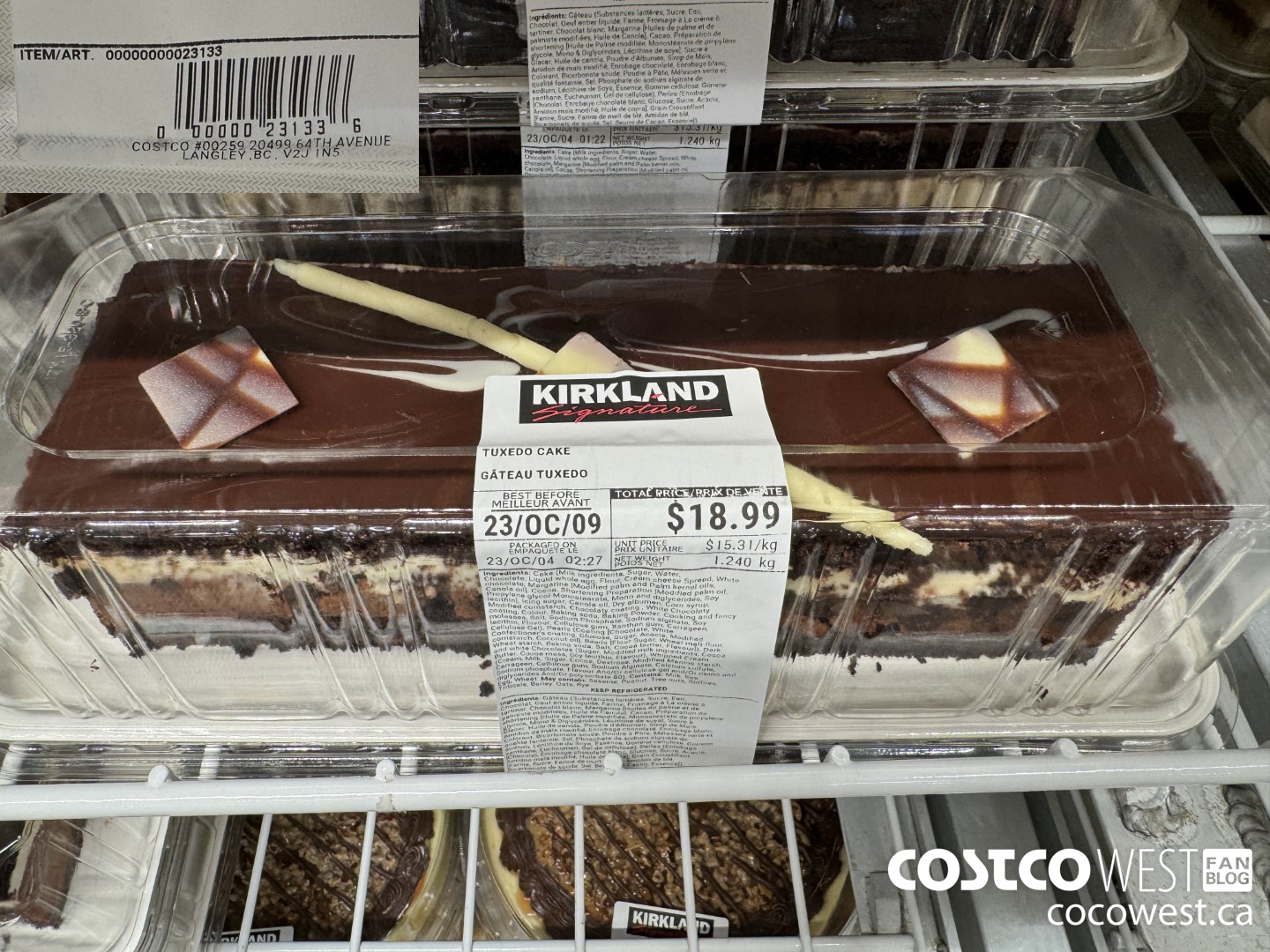 23133 TUXEDO CAKE $18.99