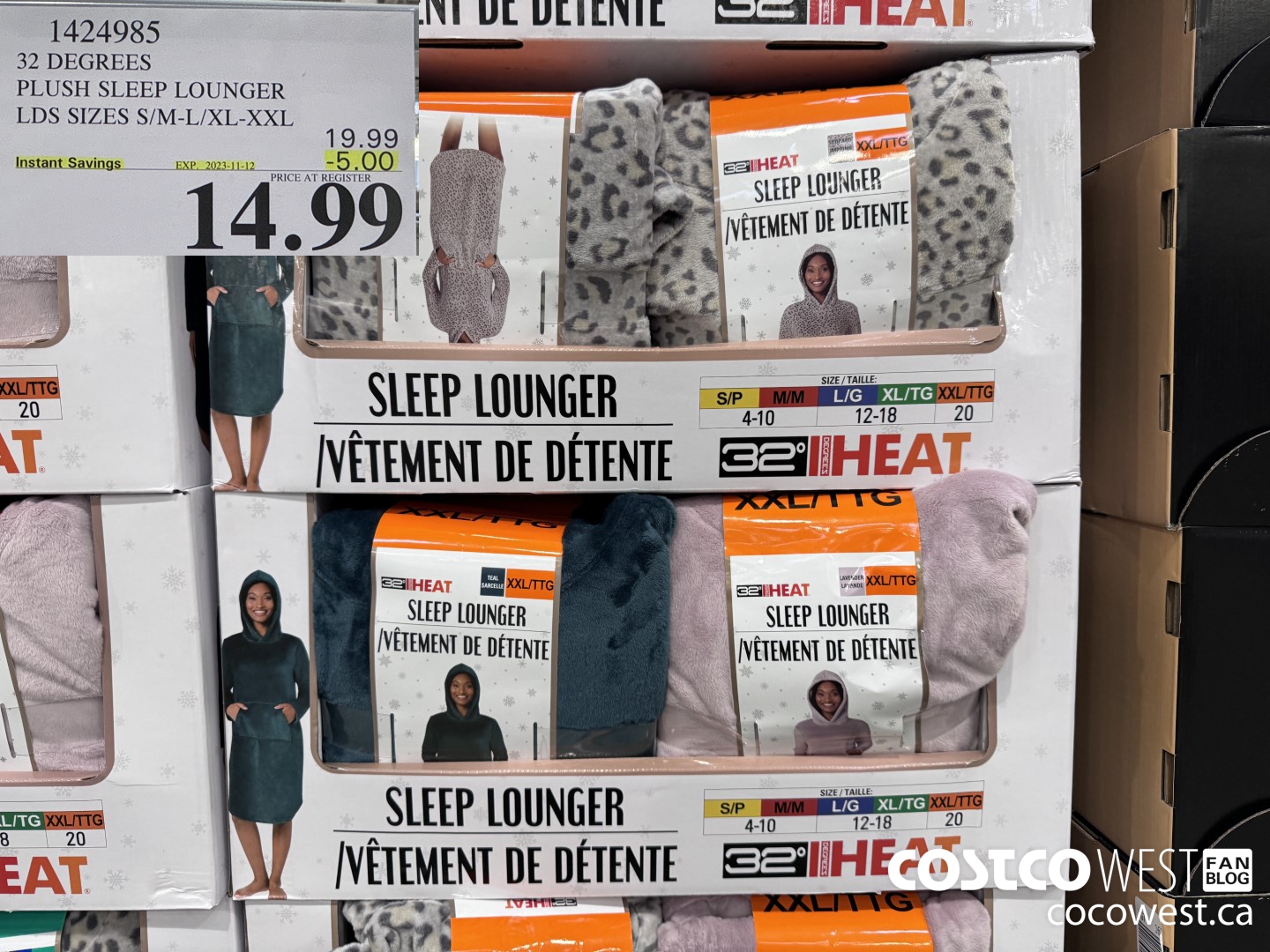 1424985 32 DEGREES PLUSH HOODED LOUNGER LADIES SIZES S/M-L/XL-XXL ($5.00 INSTANT SAVINGS EXPIRES ON 2023-11-12) $14.99