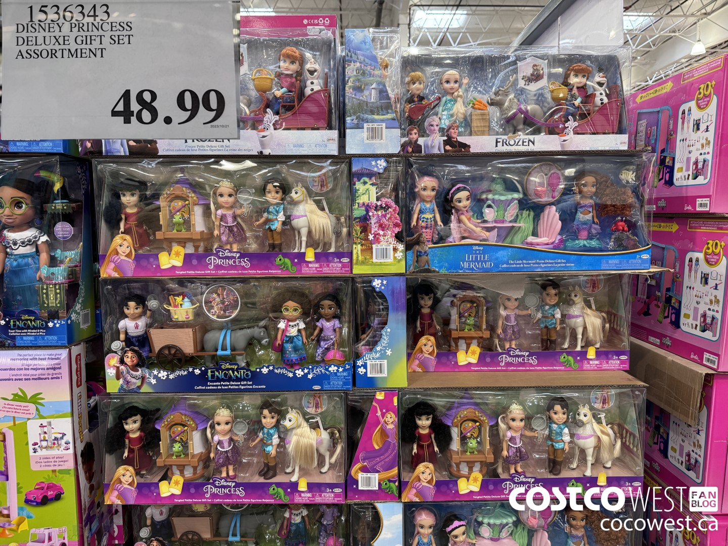 1536343 DISNEY PRINCESS DELUXE GIFT SET ASSORTMENT  $48.99