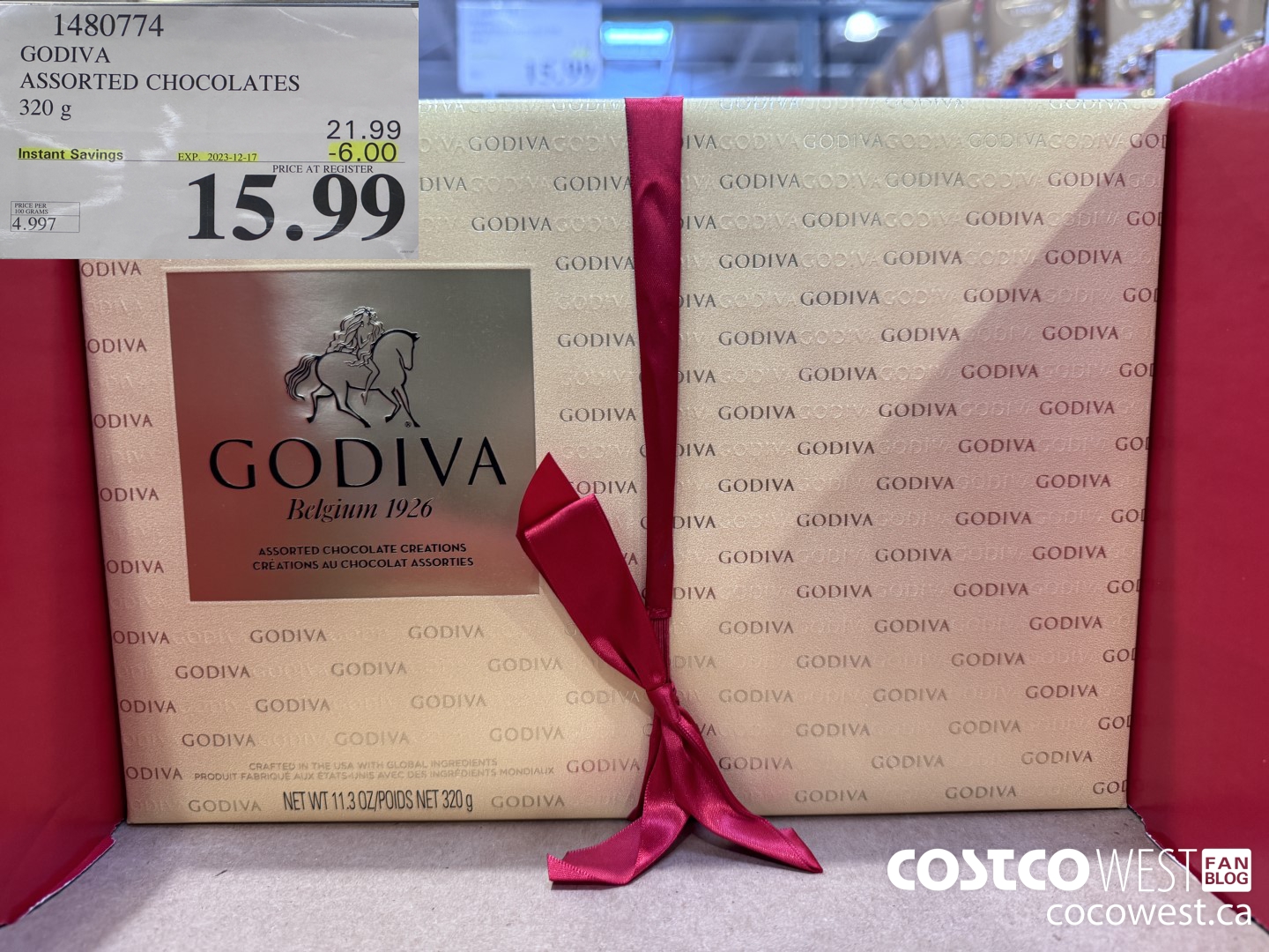 1480774 GODIVA ASSORTED CHOCOLATES 320 G ($6.00 INSTANT SAVINGS EXPIRES ON 2023-12-17) $15.99