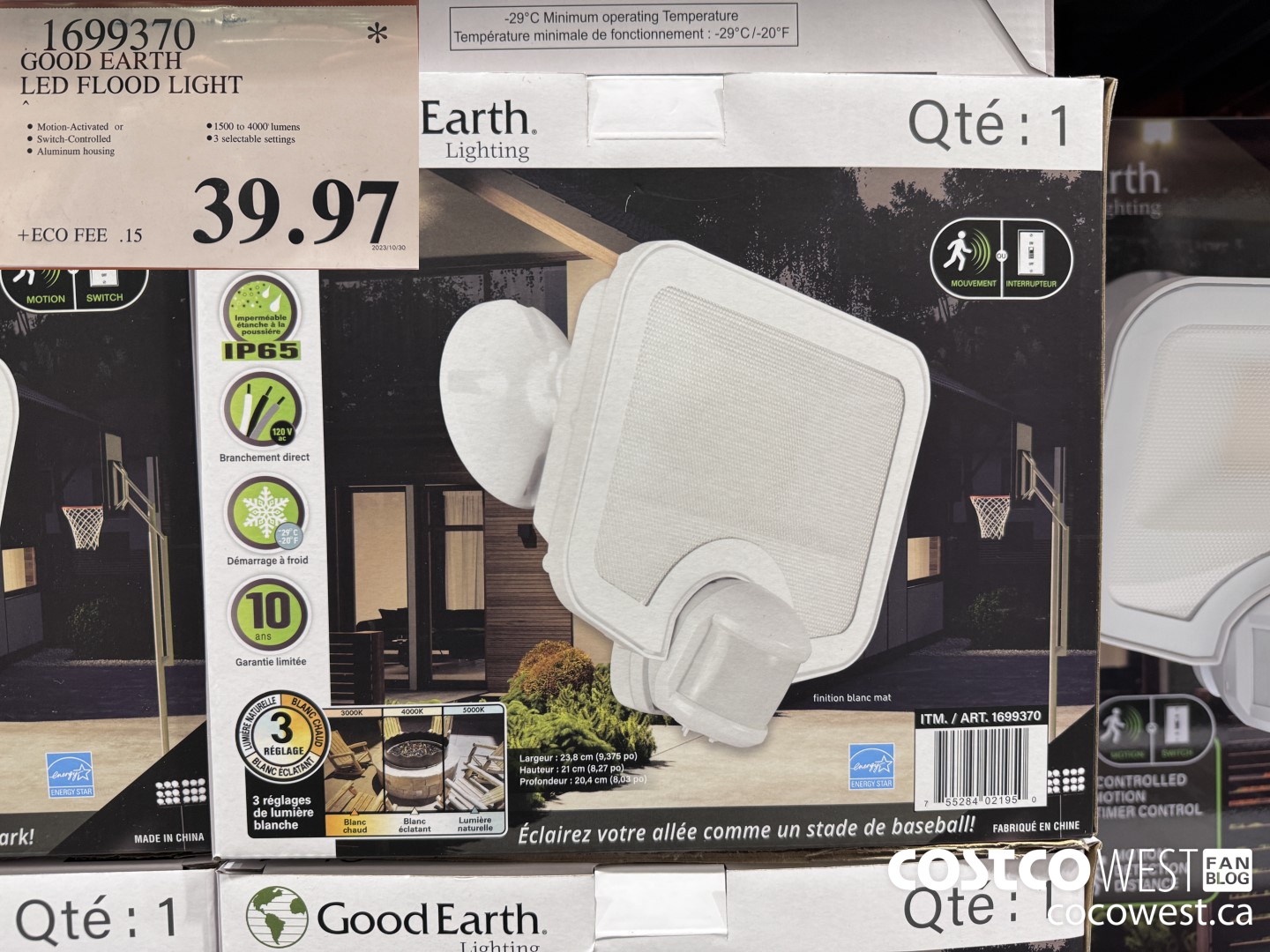 1699370 GOOD EARTH LED FLOOD LIGHT $39.97