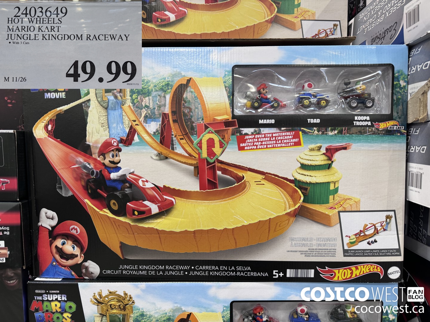 2403649 HOTWHEELS MARIO KART JUNGLE KINGDOM RACEWAY $49.99