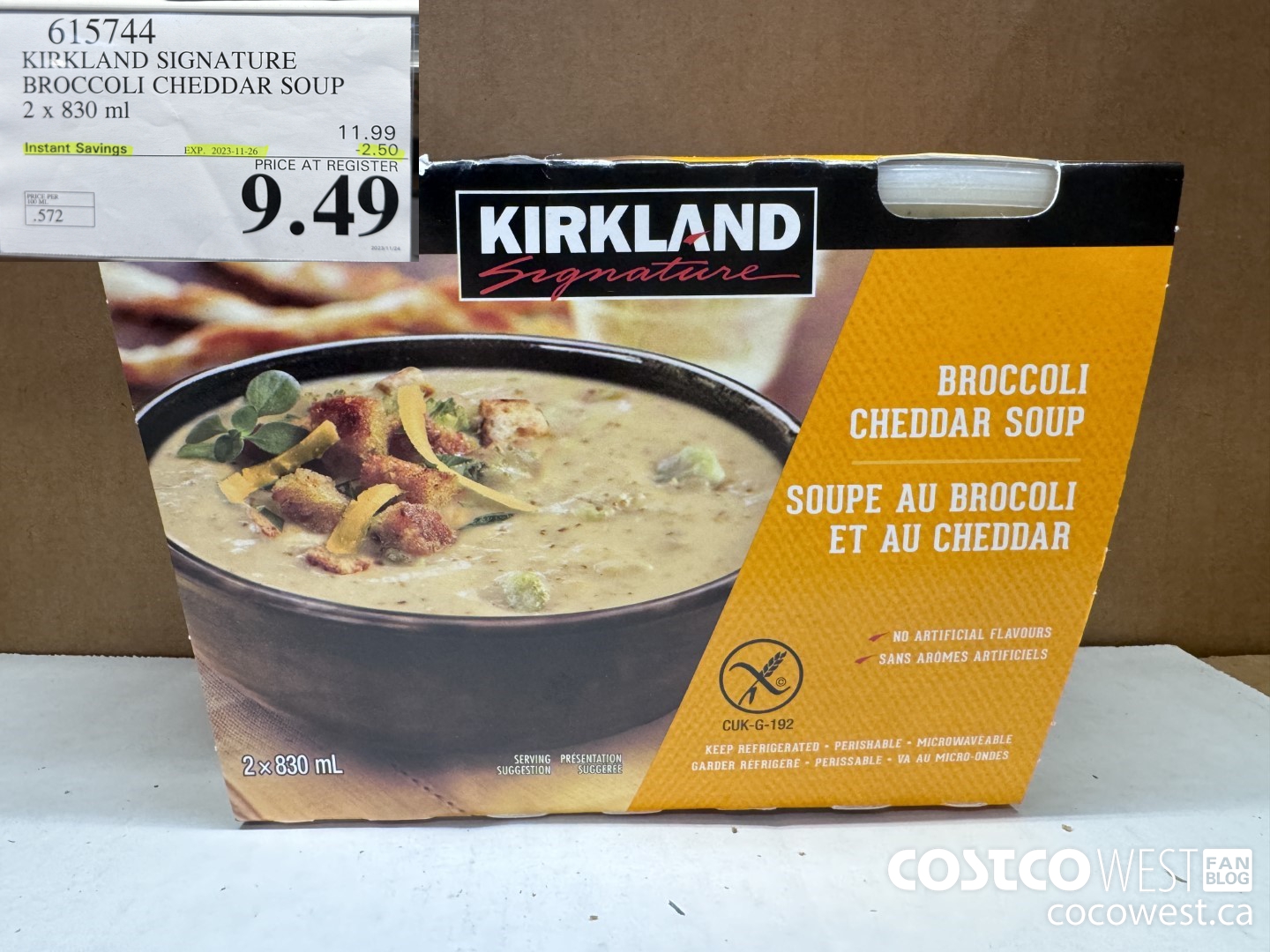 615744 KIRKLAND SIGNATURE BROCCOLI CHEDDAR SOUP 2 X 830ML ($2.50 INSTANT SAVINGS EXPIRES ON 2023-11-26) $9.49