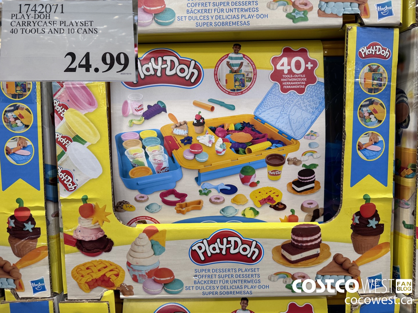 1742071 PLAY-DOH CARRYCASE PLAYSETS 40 TOOLS AND 10 CANS $24.99