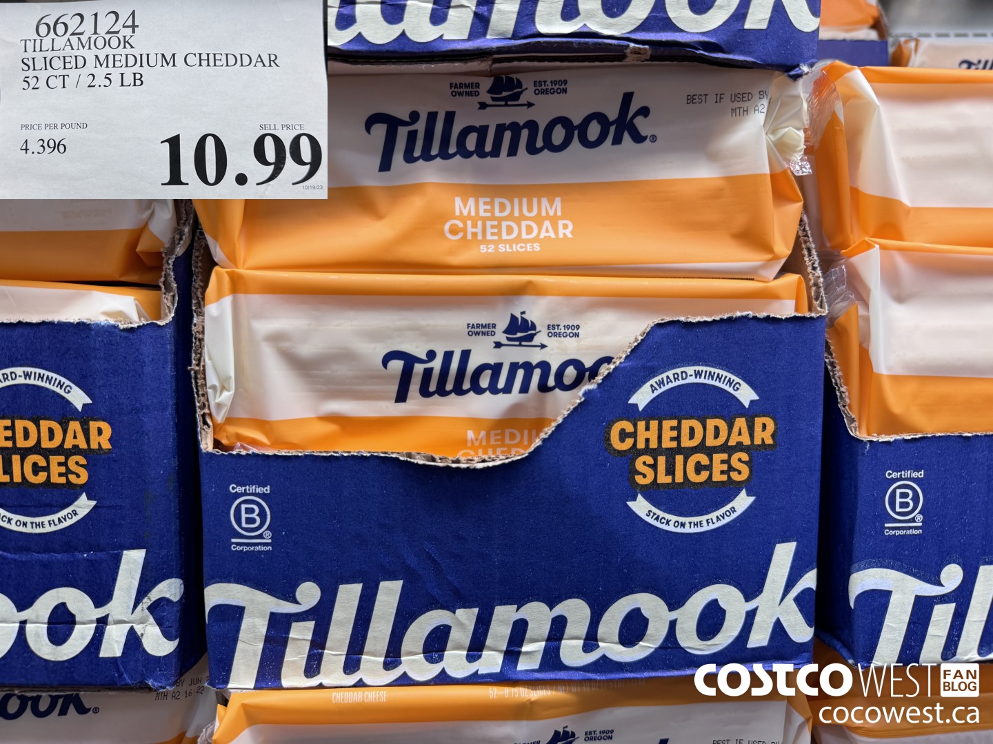 662124 TILLAMOOK SLICED MEDIUM CHEDDAR 52 CT / 2.5 LBS $10.99