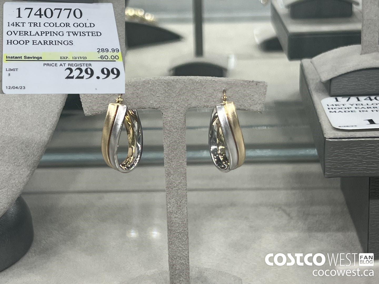 1740770 14KT TRI COLOR GOLD OVERLAPPING TWISTED HOOP EARRINGS ($60.00 INSTANT SAVINGS EXPIRES ON 2023-12-17) $229.99