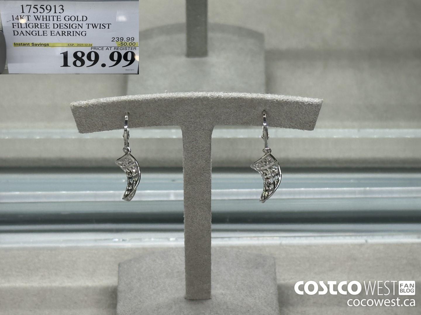 1755913 14KT WHITE GOLD FILIGREE DESIGN TWIST DANGLE EARRING ($50.00 INSTANT SAVINGS EXPIRES ON 2023-12-24) $189.99