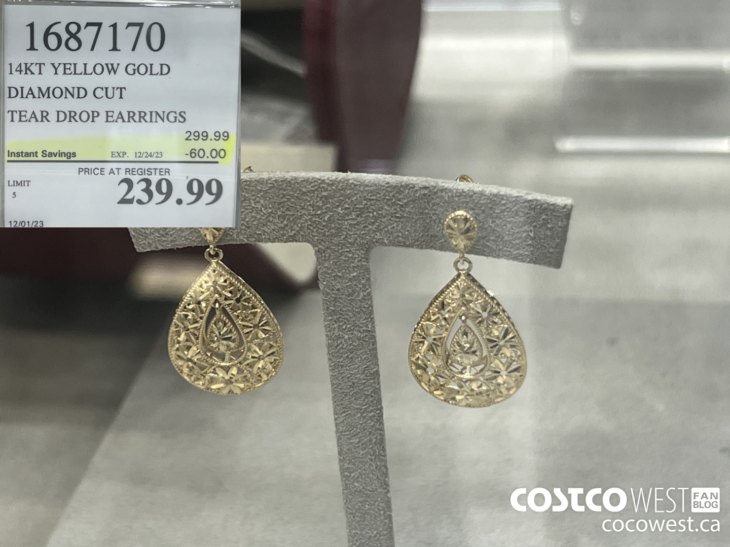 1687170 14KT YELLOW GOLD DIAMOND CUT TEAR DROP EARRINGS ($60.00 INSTANT SAVINGS EXPIRES ON 2023-12-24) $239.99