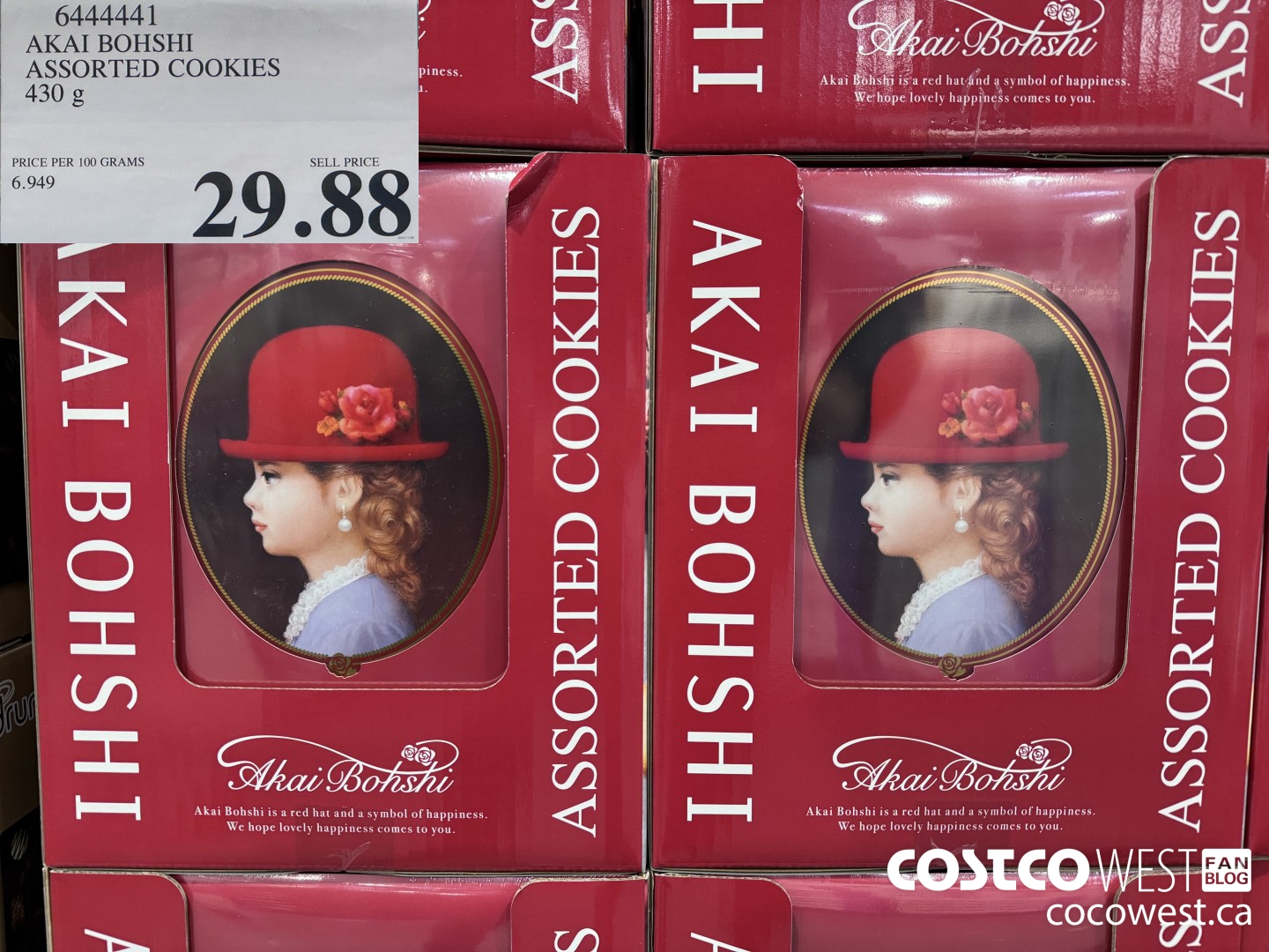 6444441 AKAI BOHSHI ASSORTED COOKIES 430G $29.88