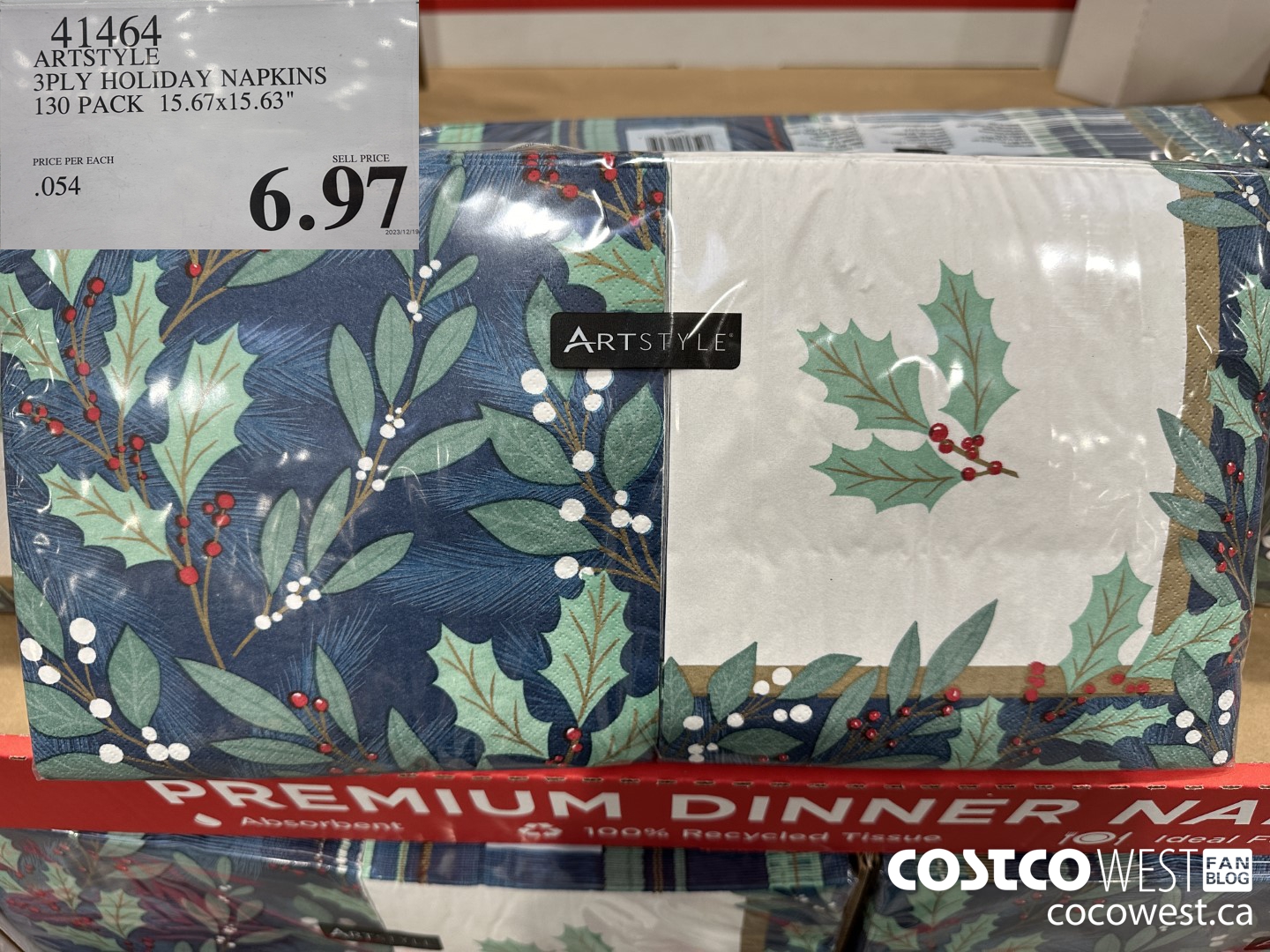 41464 ARTSTYLE 3 PLY HOLIDAY NAPKINS 130 PACK 15.67X15.63