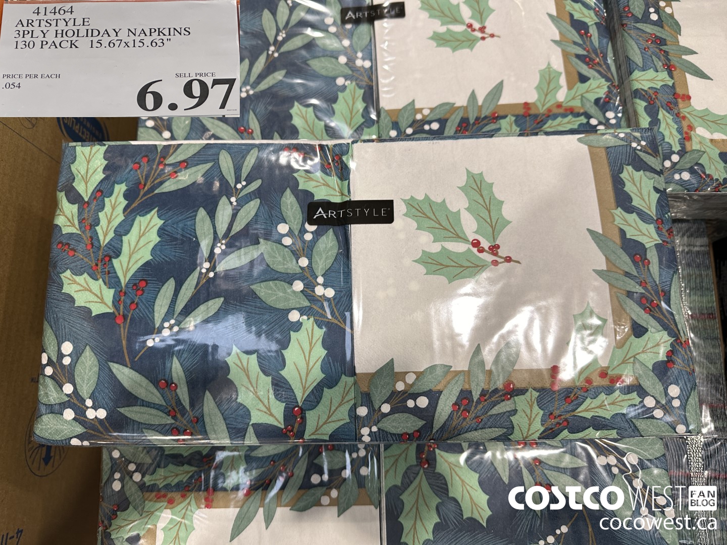 41464 ARTSTYLE 3 PLY HOLIDAY NAPKINS 130 PACK 15.67X15.63