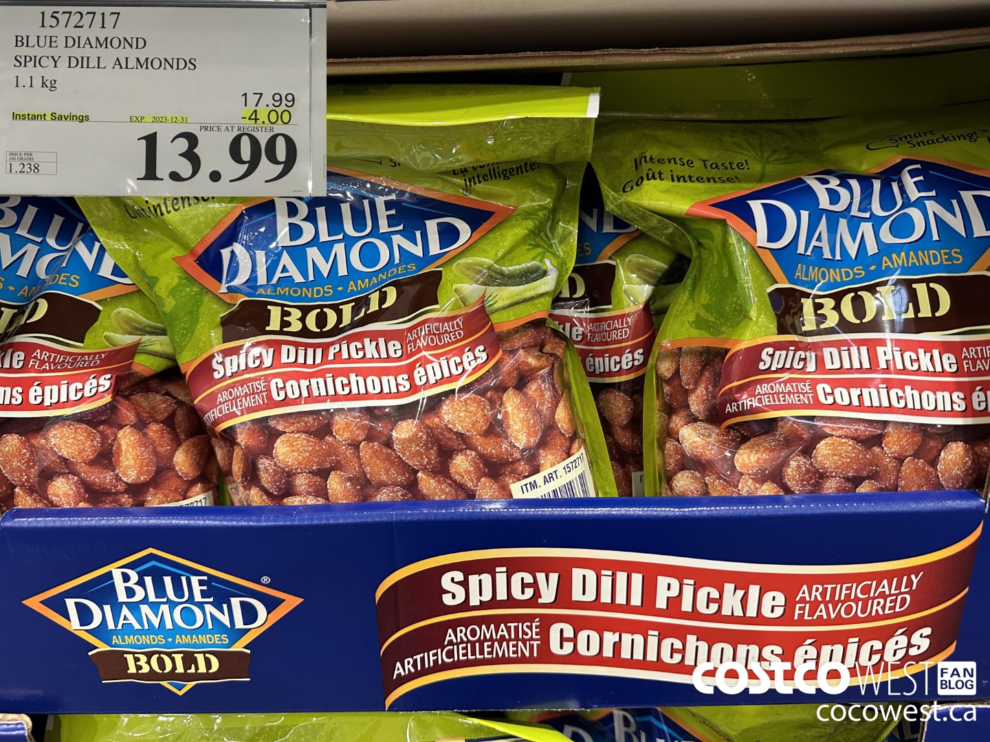 1572717 BLUE DIAMOND SPICY DILL ALMONDS 1.1 kg  ($4.00 INSTANT SAVINGS EXPIRES ON 2023-12-31) $13.99